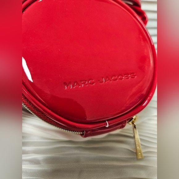 NIP 🔴 VIRAL Marc Jacobs Limited Edition Cherry Red Mini Crossbody Bag - Picture 5 of 7